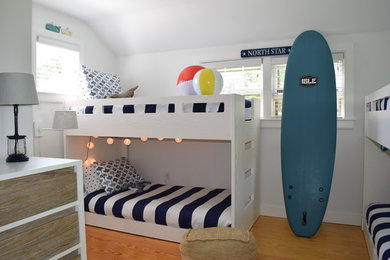 Beach style bedroom photo in Boston