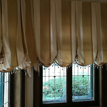 Perfect Window Treatment for Chicago Bungalow