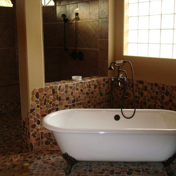 GLENN THOMAS HOMES GALERY