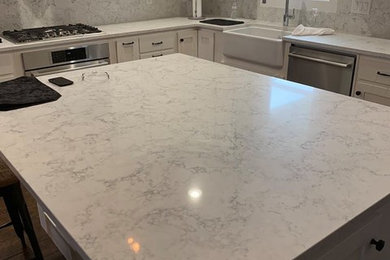 Inspiration for a kitchen remodel in Houston