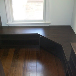 Walk-in Closets 3 - Accent And Storage Benches