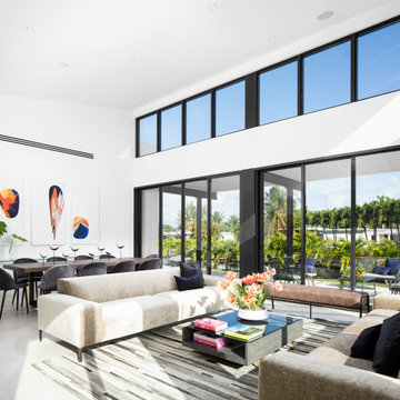 2425 Residence