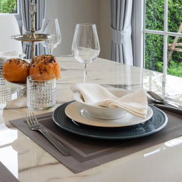 Custom Quartz Stone Table Top