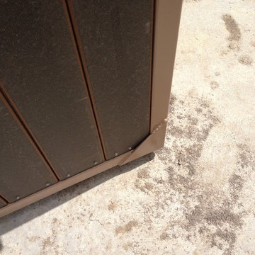 Ranch Style Fence Gate in Shadow Hills
