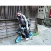 Huz Hung's photo