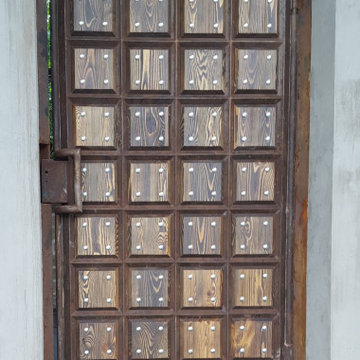 GUEST HOUSE