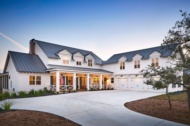 Farmhouse exterior home photo in Austin