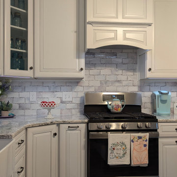 Renee's Farmhouse Kitchen