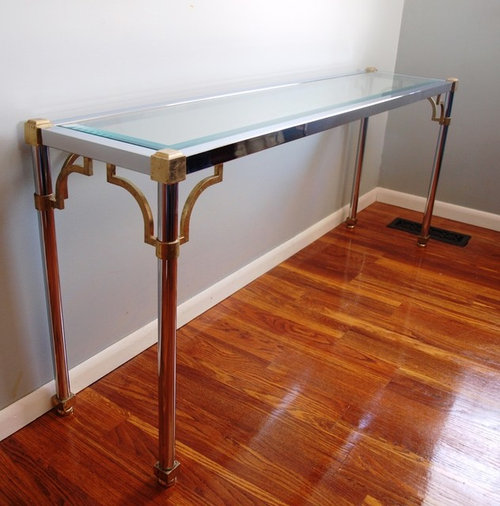 How to accessorize console table
