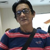 Ayi Leonardos foto