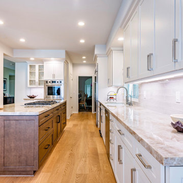Ruhland Avenue Kitchen / Manhattan Beach, CA