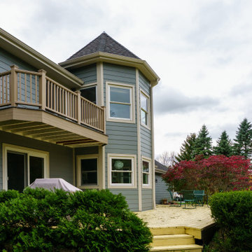 Traditional Home Siding Remodel in Lincolnshire, IL