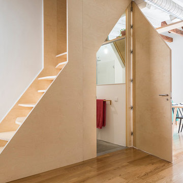 Núcleo Escalera-baño-armario