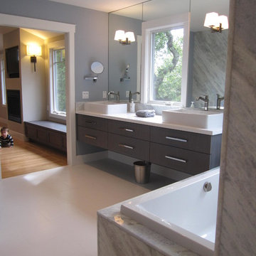 Kitchen + Bath