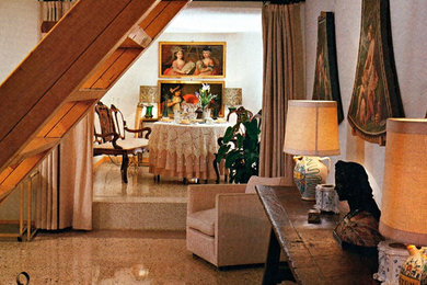 Example of an eclectic hallway design in New York