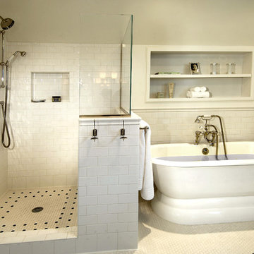 Traditional Bathroom