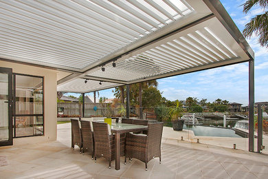Pergolaire Louvered Flat Roof