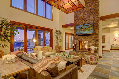 Family room - craftsman family room idea in Sacramento