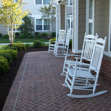 Front yard concrete patio