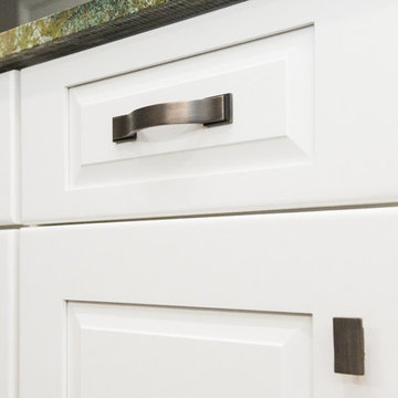 Transitional Kitchen Update With an L Shaped Island
