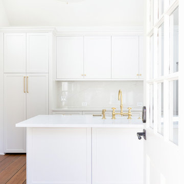 Timeless Southern Cottage: Fresh Details Layered Over Historic Roots