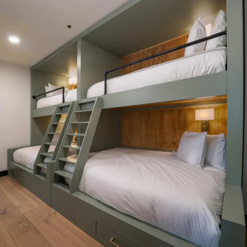 CUSTOM LUXURY BUNK BEDS