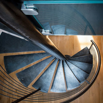 Escalier colimaçon acier