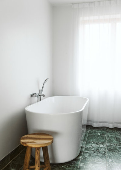 Ванная комната by Nadja Endler | Photography