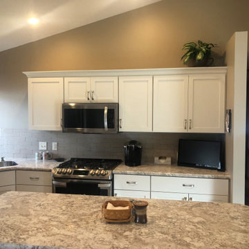 Transitional Kitchen Remodel Done in an Alabaster Color