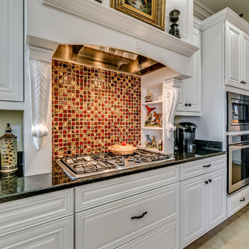7382 Seville Drive