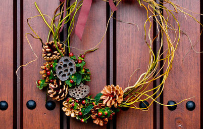 Make a Natural and Wild Holiday Wreath
