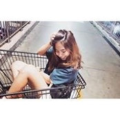 Benz Mechaya's photo