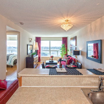Lee Centre {Staged} Residence