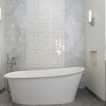 Elegant Freestanding Bathtub
