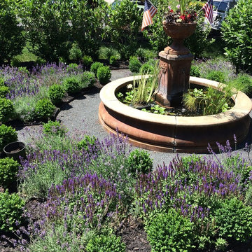 Water Fountain Garden & Parterres