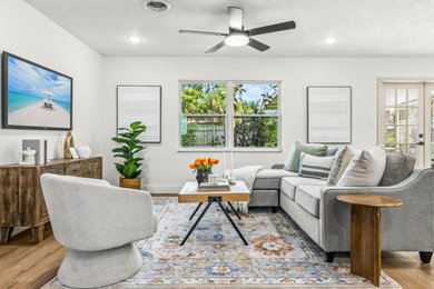 Inspiration for a transitional living room remodel in Orlando
