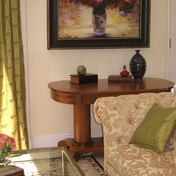 Traditional Living room - Custom Built-in - Rancho Santa Fe