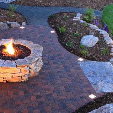 Outdoor Fireplaces & Firepits