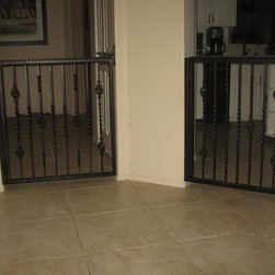 Courtyard & Pedestrain Gates - Home Fencing And Gates