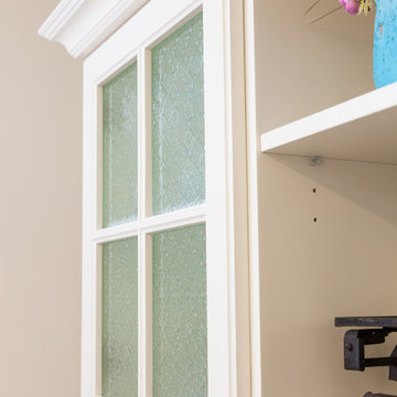 Shabby chic polymer kitchen cabinet