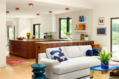 Inspiration for an eclectic home design remodel in Atlanta