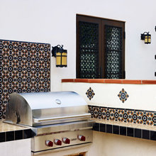 Outdoor Kitchen