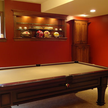 Built-in display shelf & dartboard cabinet