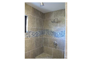 Bathroom - contemporary bathroom idea in Sacramento