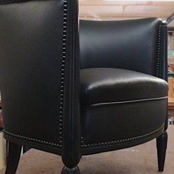 Fauteuils 1925 en cuir noir - Armchairs And Accent Chairs