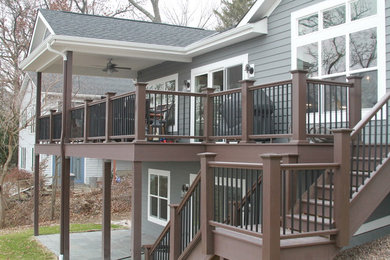 Inspiration for a timeless deck remodel in Milwaukee