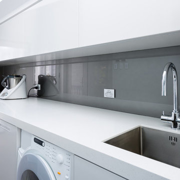 Poolside kitchen and scullery