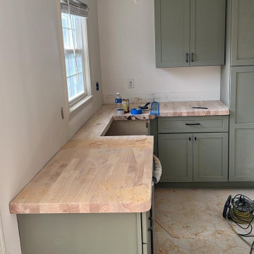 Kitchen Remodel – Custom Wood Countertops & Cabinet Refinishing