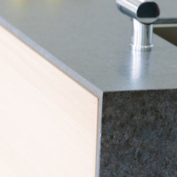 PoggenPohl With Polycor Ultra Thin 1cm Granite Slab