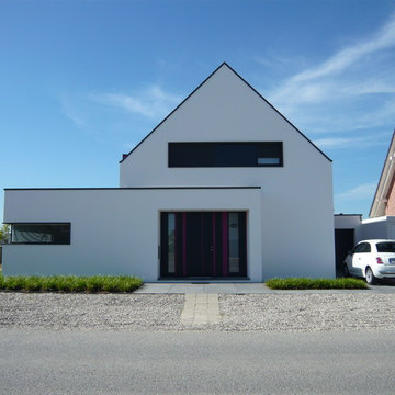 Haus F.
